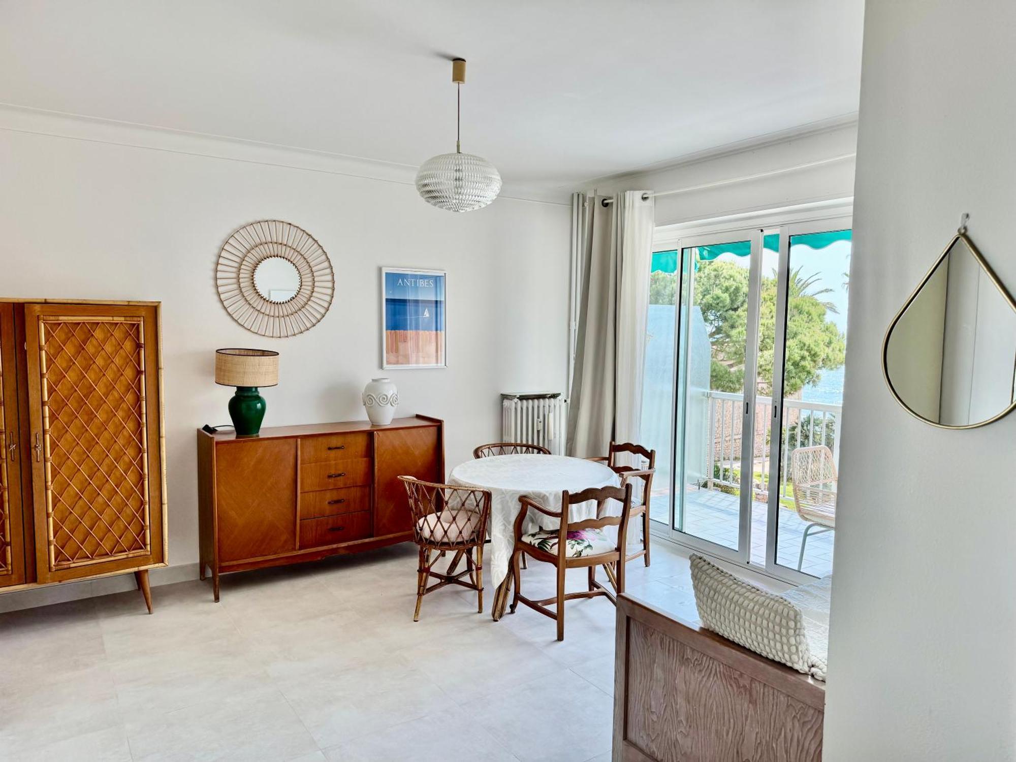Cozy Studio, Sea View, Old Town, Near Beaches Antibes Zewnętrze zdjęcie