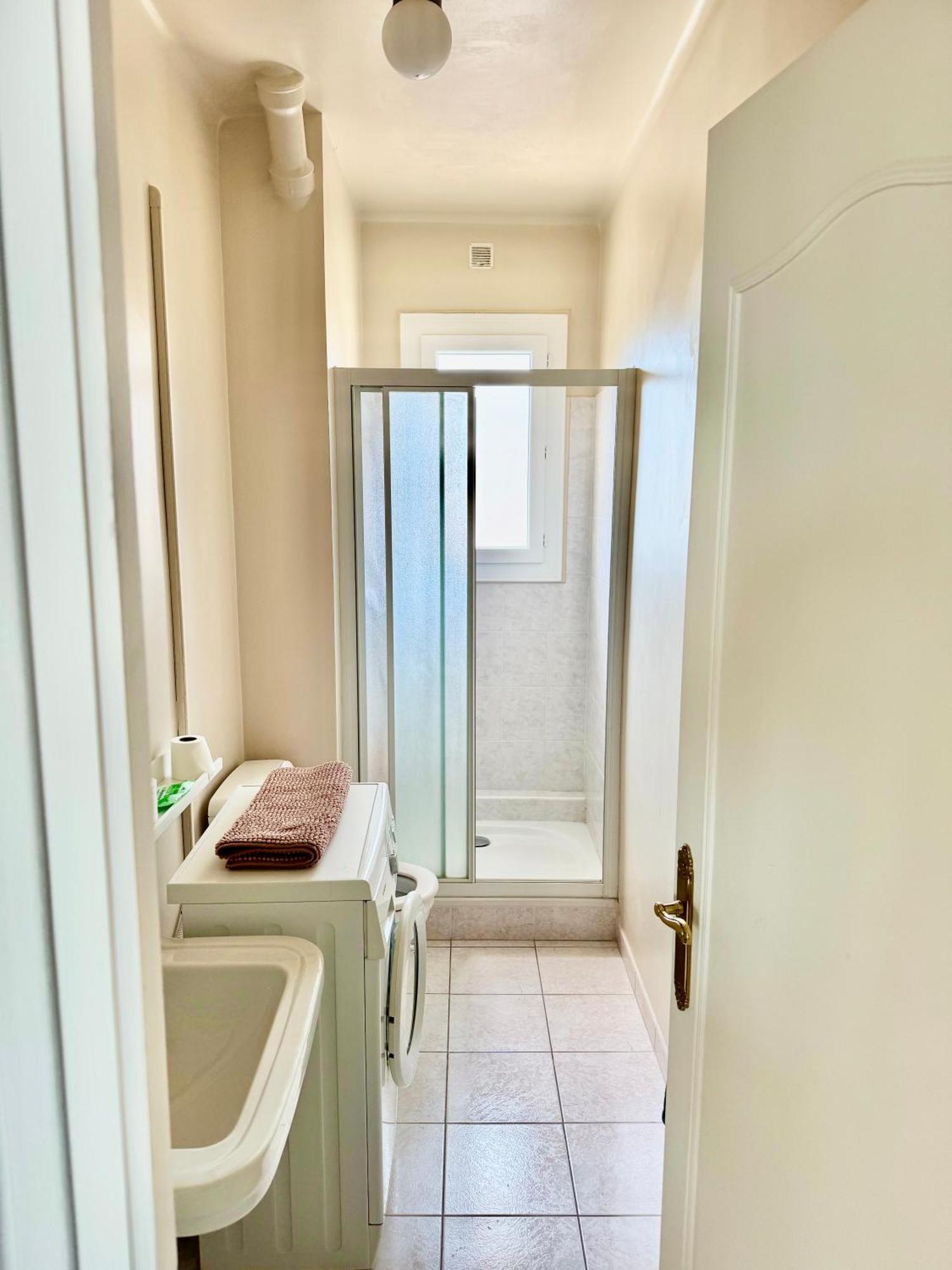Cozy Studio, Sea View, Old Town, Near Beaches Antibes Zewnętrze zdjęcie
